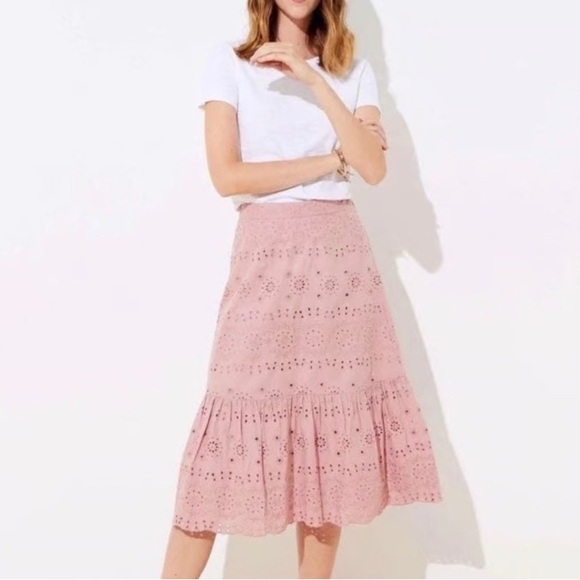 LOFT Dresses & Skirts - LOFT Blush Pink Eyelet Midi Ruffle Skirt, Women’s Size 14, pastel cotton